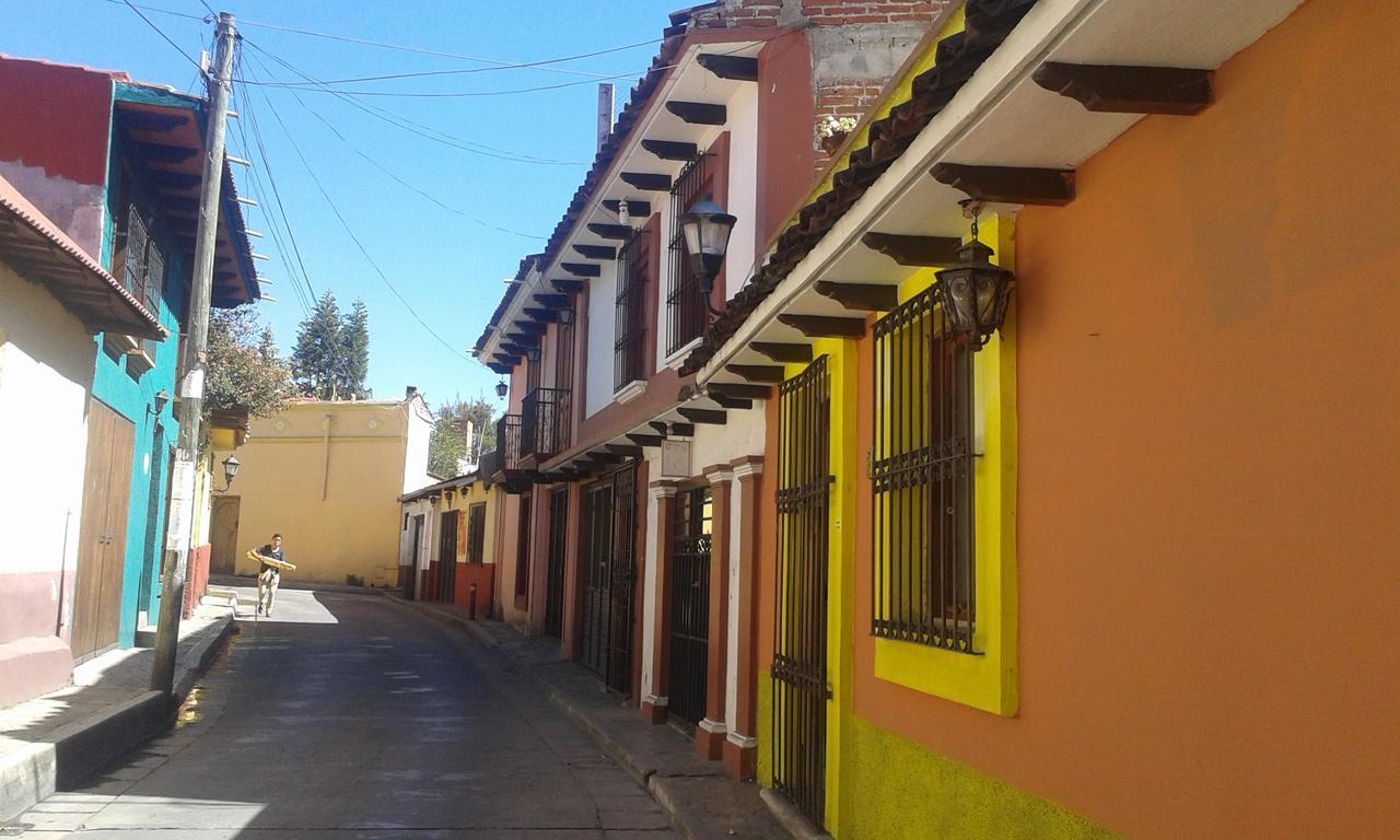 Hostal Nahui Ollin San Cristóbal de Las Casas Εξωτερικό φωτογραφία